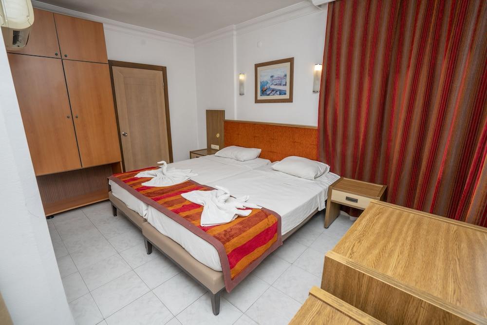 Carmen Apart Otel 3*